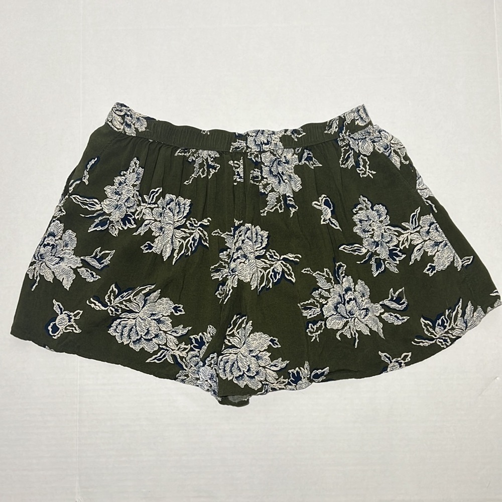Abercrombie & Fitch Women's Shorts Lot Of 2 Drawstring Pull On Sz M Blue/Green - Picture 12 of 17